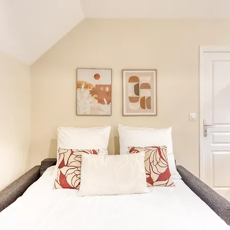 La Indigo 4 Personnes 3 Lits Bureau Fibre Proche Gare De Compiegne