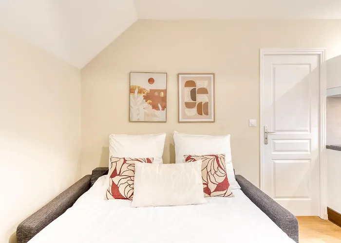 La Indigo 4 Personnes 3 Lits Bureau Fibre Proche Gare De Compiegne