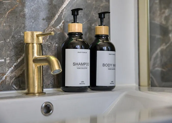 La Indigo 4 Personnes 3 Lits Bureau Fibre Proche Gare De Compiegne Apartament Janville (Calvados)